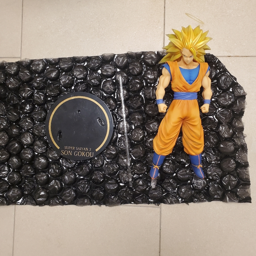 Super Saiyan 3 Son Goku Figuarts EX